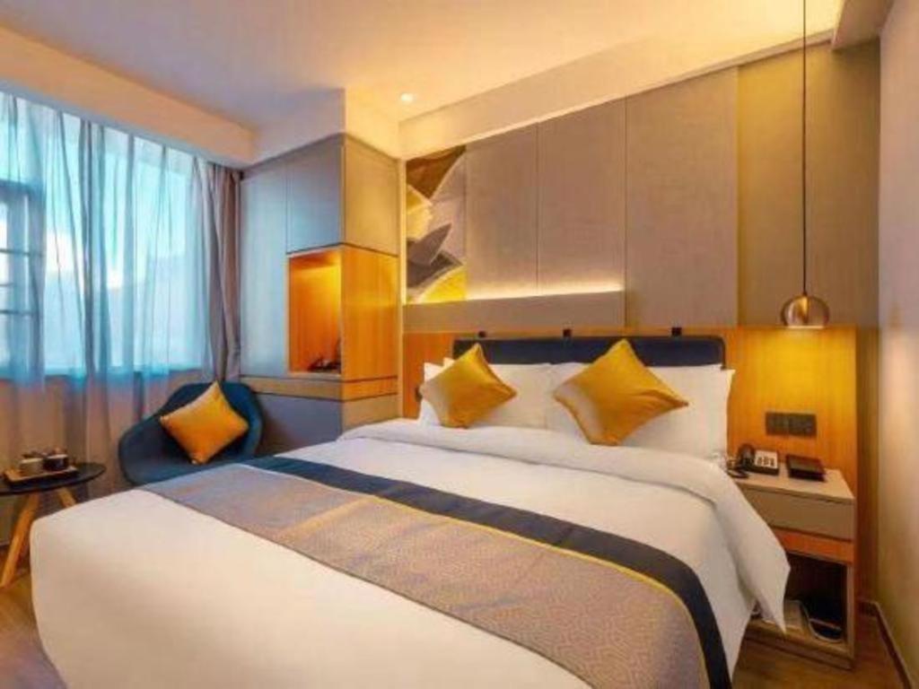 Home Inn Kunming Baita Road Zewnętrze zdjęcie