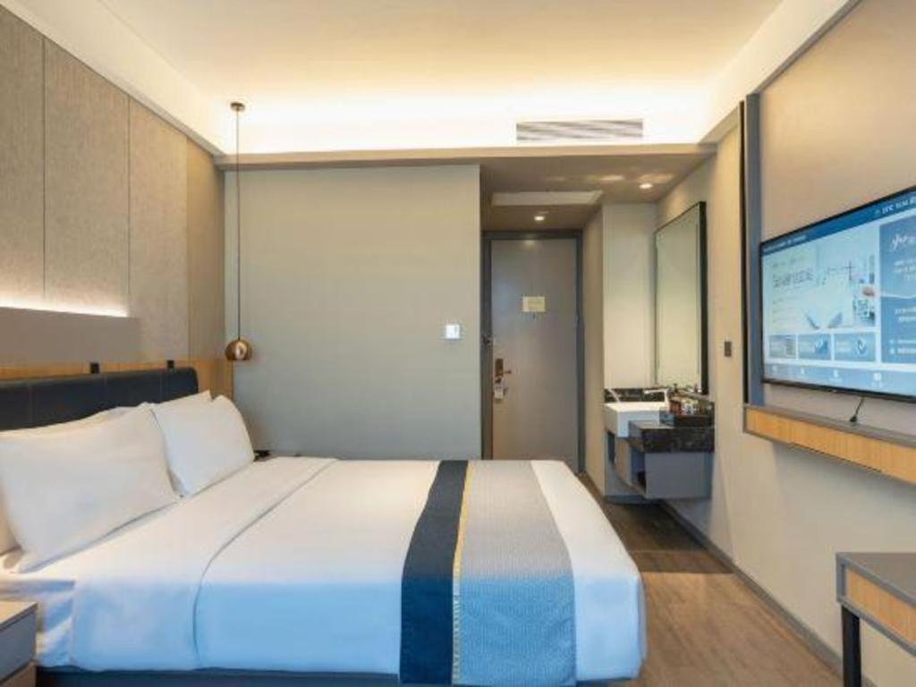 Home Inn Kunming Baita Road Zewnętrze zdjęcie