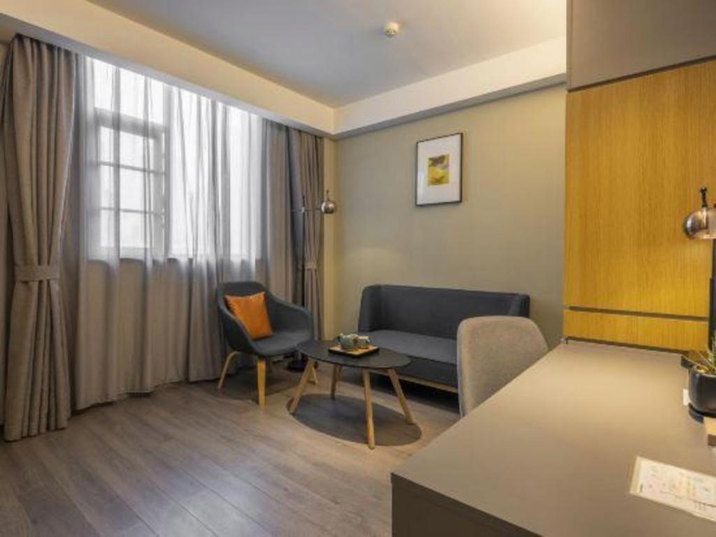 Home Inn Kunming Baita Road Zewnętrze zdjęcie