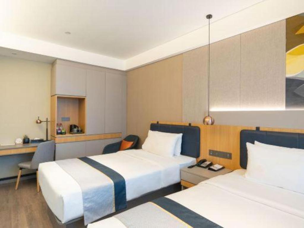 Home Inn Kunming Baita Road Zewnętrze zdjęcie