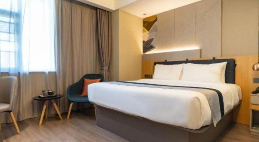 Home Inn Kunming Baita Road Zewnętrze zdjęcie