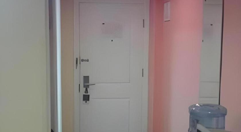 Home Inn Kunming Baita Road Zewnętrze zdjęcie